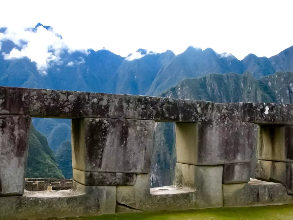 Machu Picchu windows